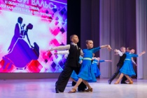 Танцевальная весна в Челябинской области началась с "Большого вальса"
