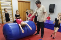В Челябинском центре детского творчества прошел мастер-класс по цирковому мастерству